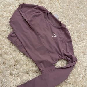 Training long sleeve crop top